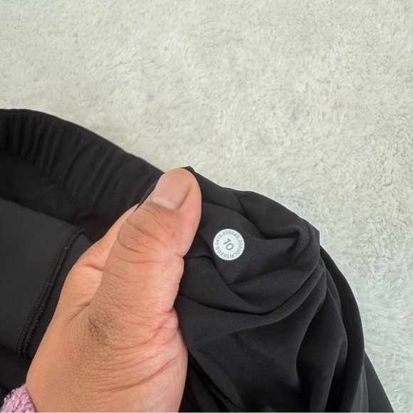 Lululemon On The Fly 28”Luxtreme Ribbed Jogger Pants Black Size 10 - Picture 9 of 13